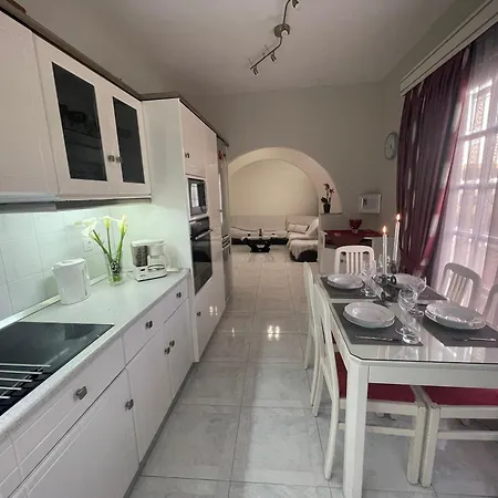 Apartament Summer Diamond Kremastí